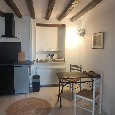 Appartement Dans La Campagne Bourbonnaise Pouzy-Mesangy Extérieur photo